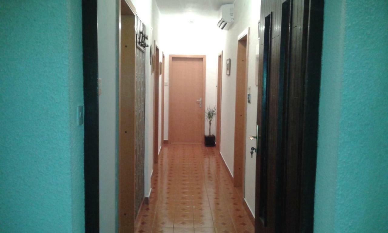 Apartment Danica 斯维蒂尤拉伊 外观 照片
